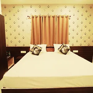 Anand Kanan Guest house